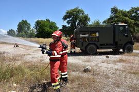 Practicas de apagado de conato de incendio.