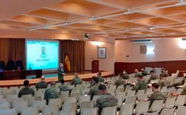 Teórica en el salón de actos