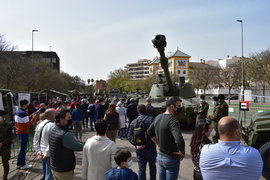 Exposición material unidades acorazadas.