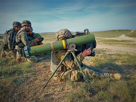 Tiro con misil Spike.