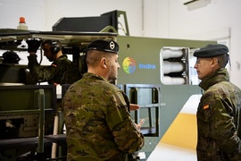 Visita simulador torre CC Leopardo.