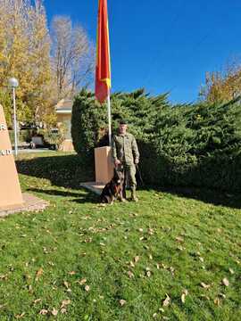 El cabo Filiberto con Dana