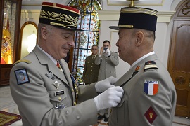 Imposición de Legión de Honor al Teniente Coronel D. Jean Pierre Relave