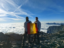Alféreces cadetes durante el curso de montaña