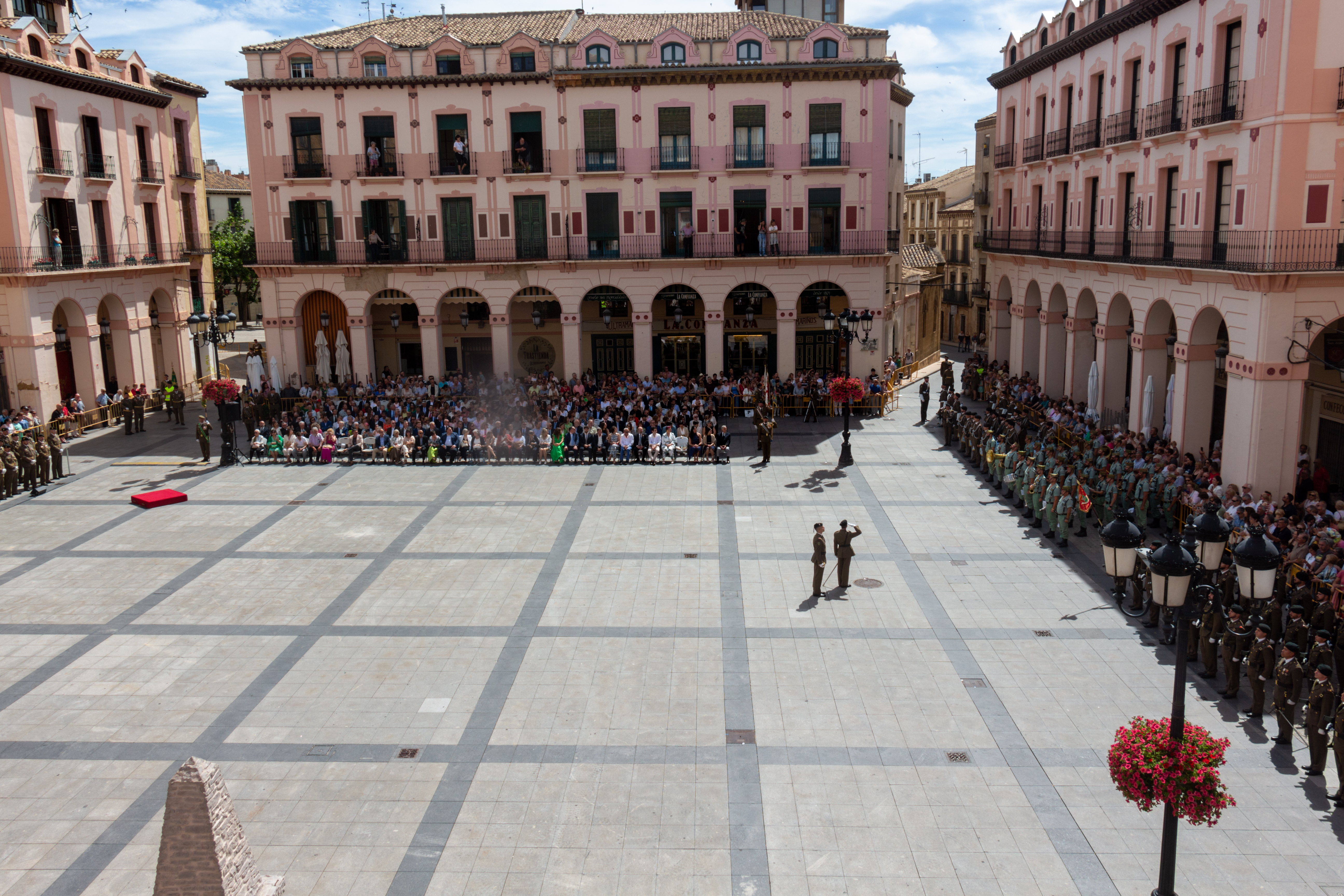 Jura de Bandera personal civil Huesca 10 de junio de 2023