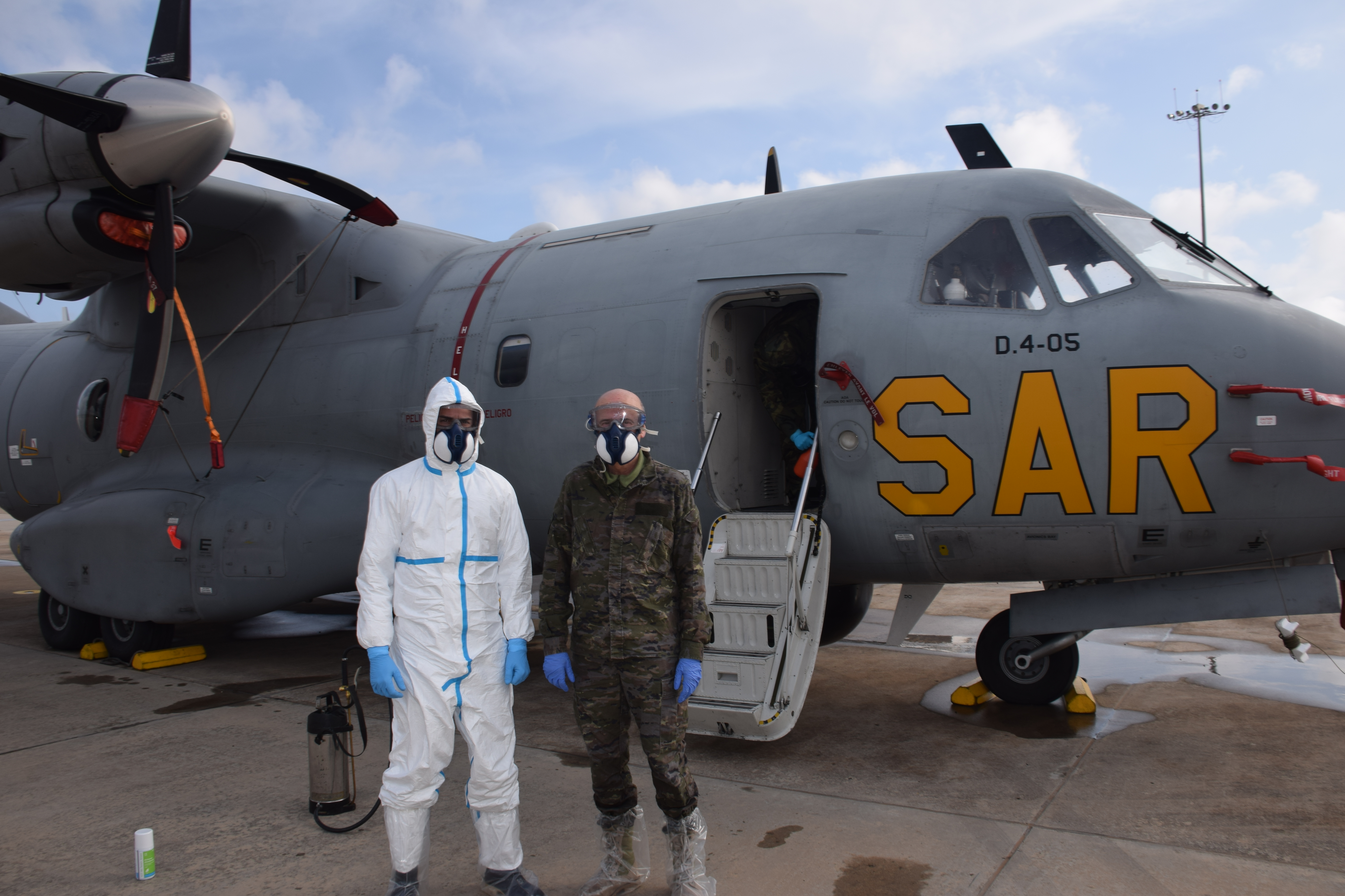 DESINFECCIÓN AERONAVES ALA 49