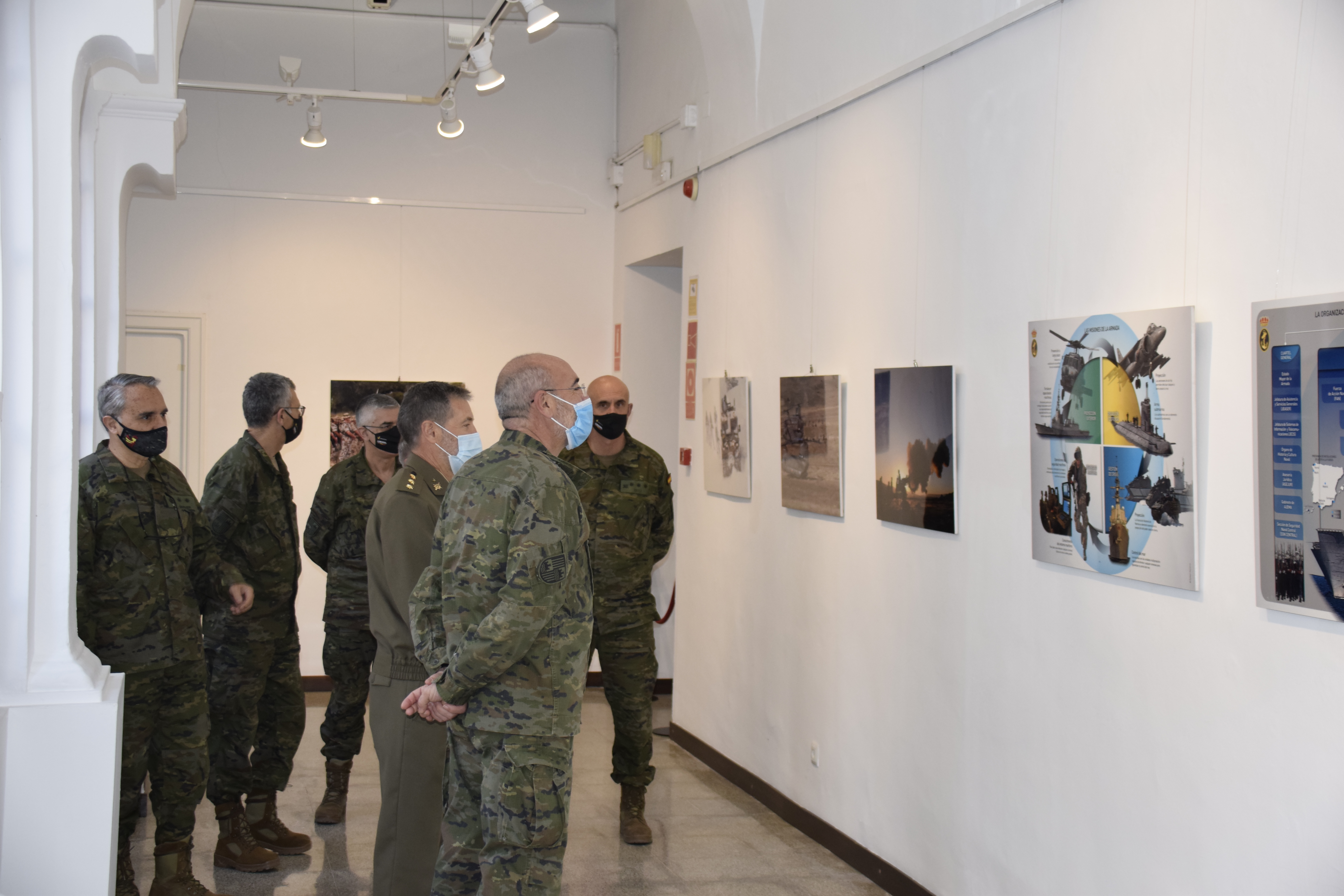 EXPOSICIÓN FOTOGRÁFICA DEFENSA NACIONAL