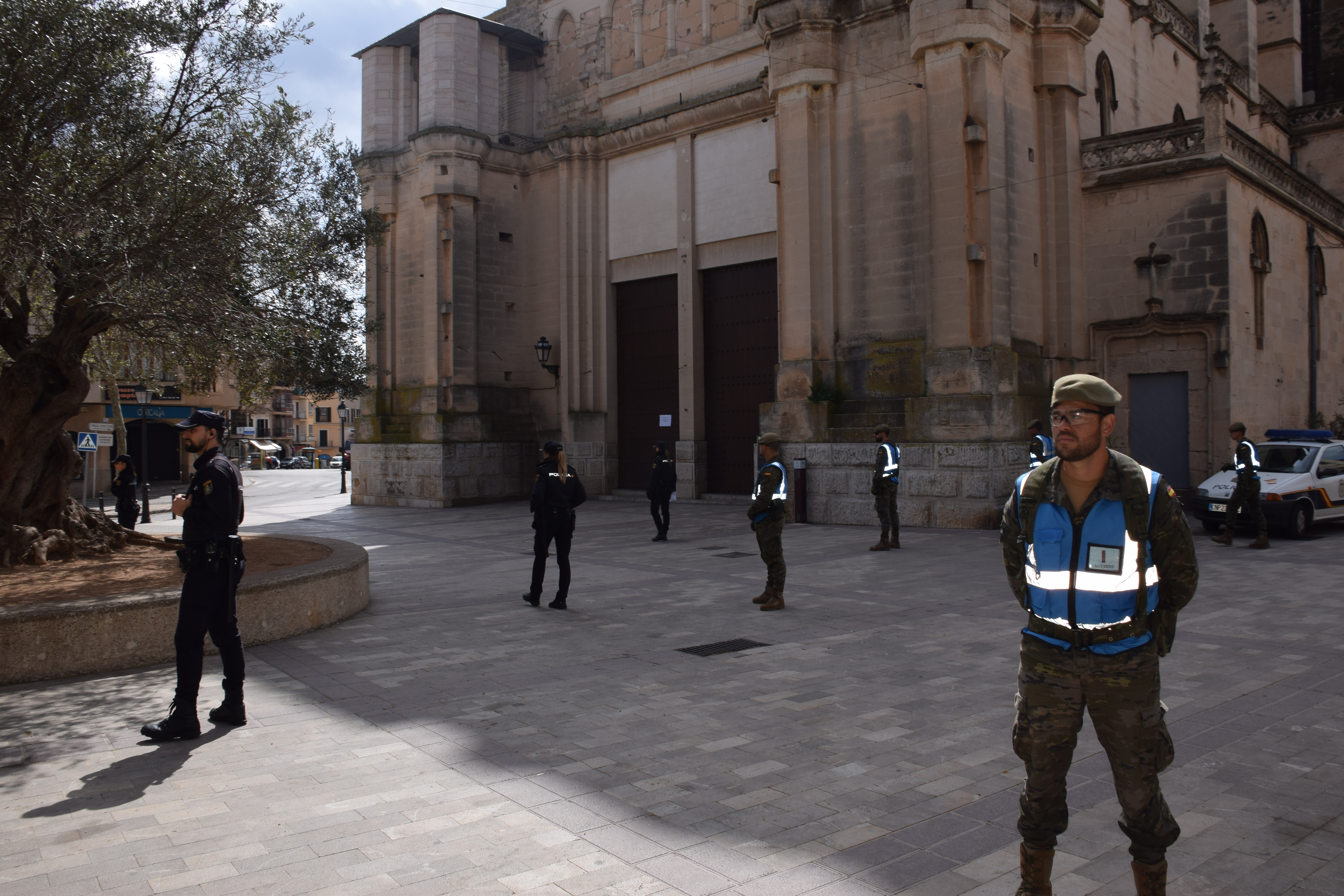 Patrullas del Ejército de Tierra en Manacor (Mallorca).