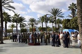 El Comandante General presidiendo el acto