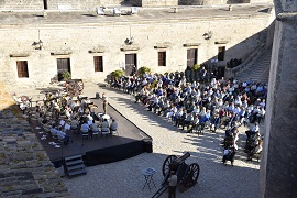 Desde los muros del castillo.
