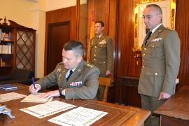 Relevo del Coronel Jefe del RIL 47