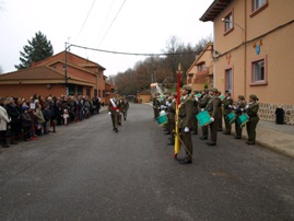 El Gral. Aparicio pasa revista a la Fuerza participante