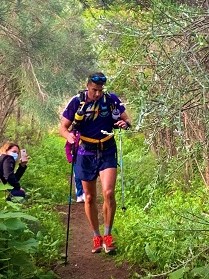 Iván en el kilómetro 50 de la prueba
