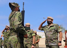 Entrega de boina de la BRICAN