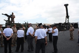 Misil Mistral sobre VAMTAC en primer plano.