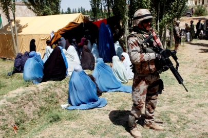 Reunión con personal local