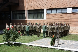 HOMENAJE A LOS CAIDOS POR ESPAÑA