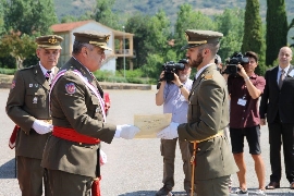 Entrega del RRDD al número uno.