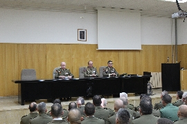 Presentación de Coronel Director.