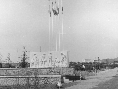 Homenaje a los constructores de la AGBS