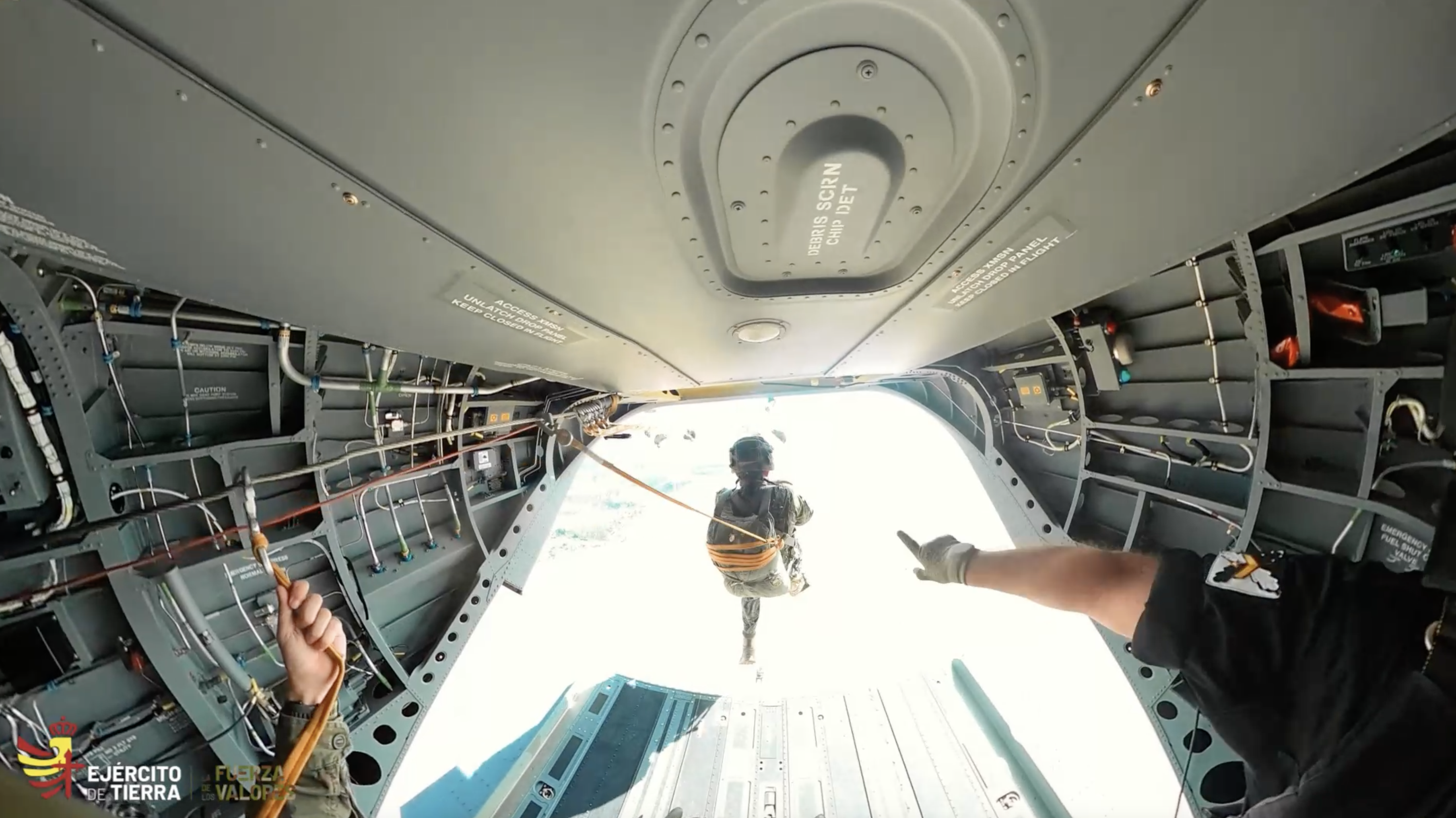 Lanzamiento desde Helicóptero Chinook