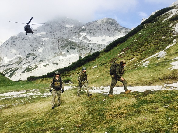Equipo JTAC del GACAPAC en el ejercicio "Adriatic Strike"