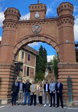 Entrada a la Fábrica