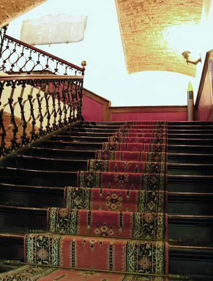 Escalera piso superior