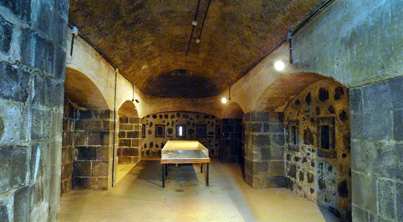 Cuartel Almeyda (interior)