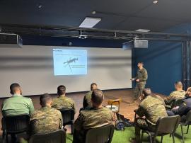 El GREG 52 imparte unas jornadas formativas en el simulador VICTRIX