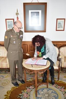 Firma Vicerrectora de la Universidad Politécnica 