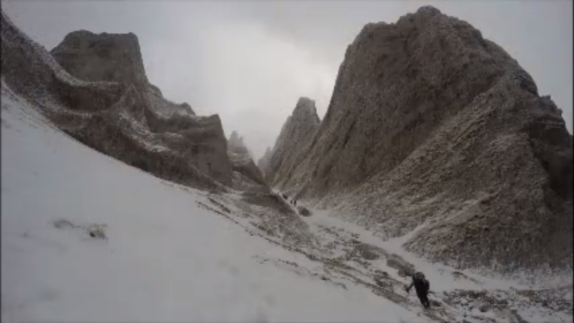 Ascensión a San Donato por la Grieta de Ilhundain