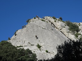 Realizando diversas prácticas en la Pared de los Ingenieros.