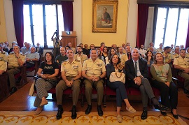 Autoridades civiles y militares