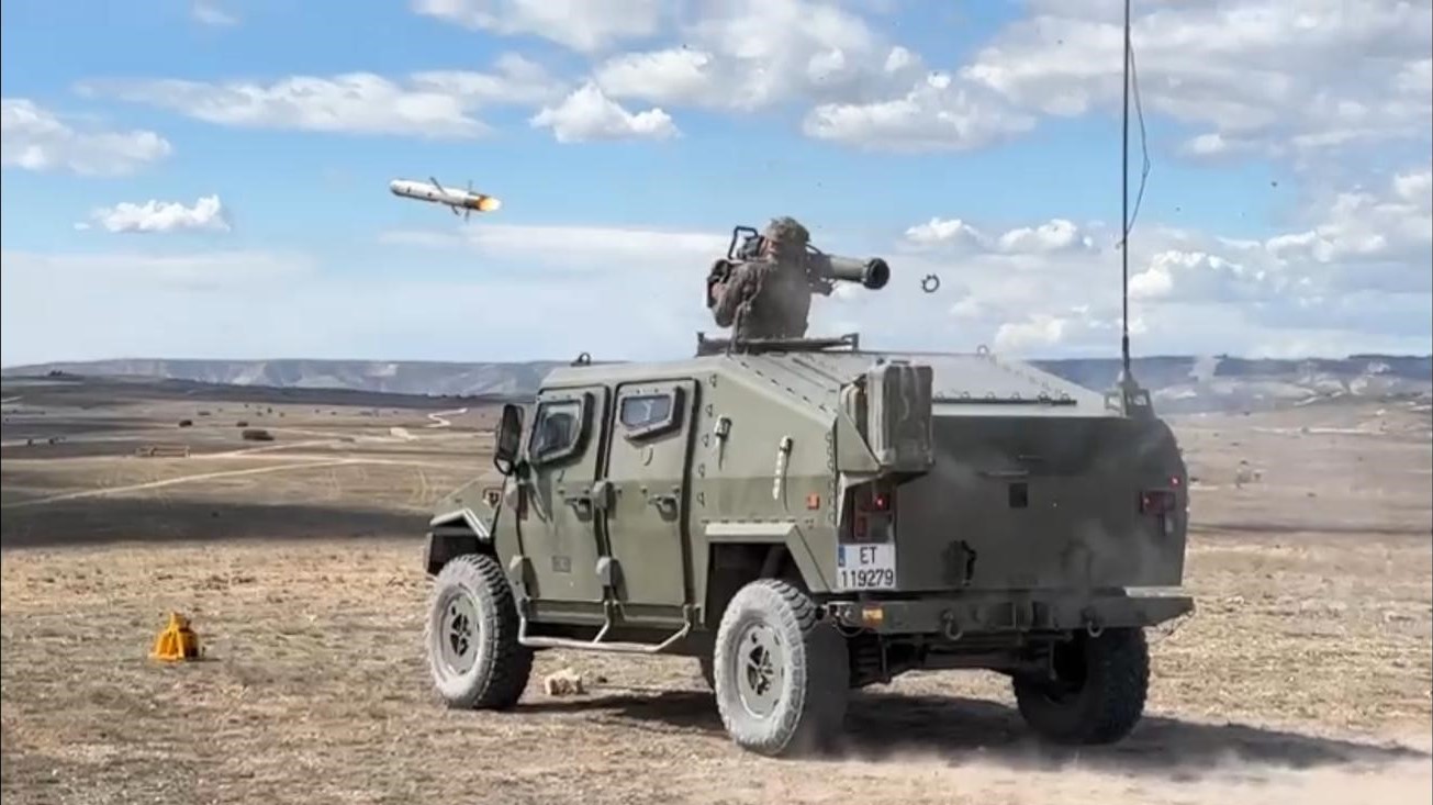 Lanzamiento de misil Spike