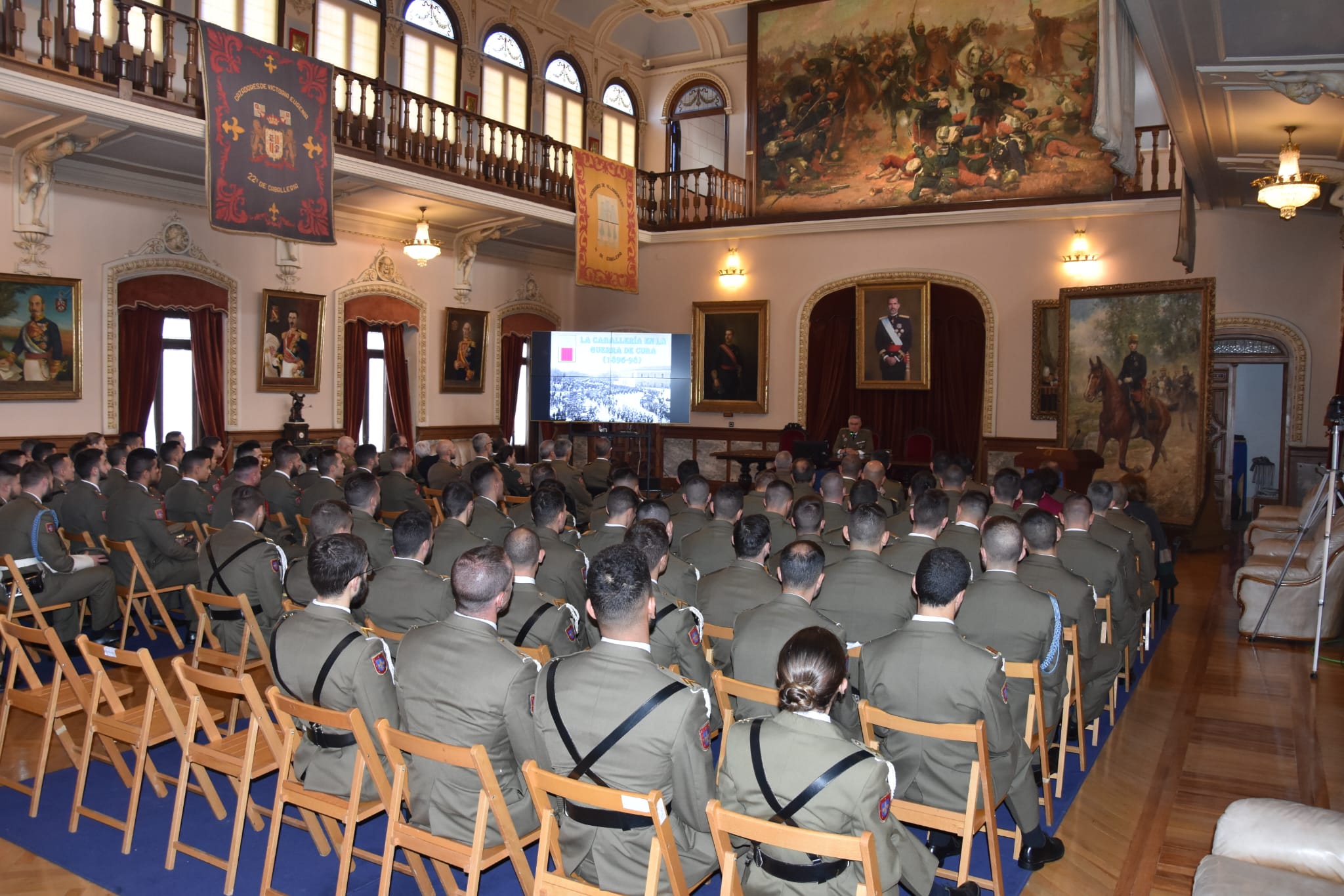 El coronel Delapuerta durante su conferencia sobre La Caballería en la Guerra de Cuba (1895-1898)