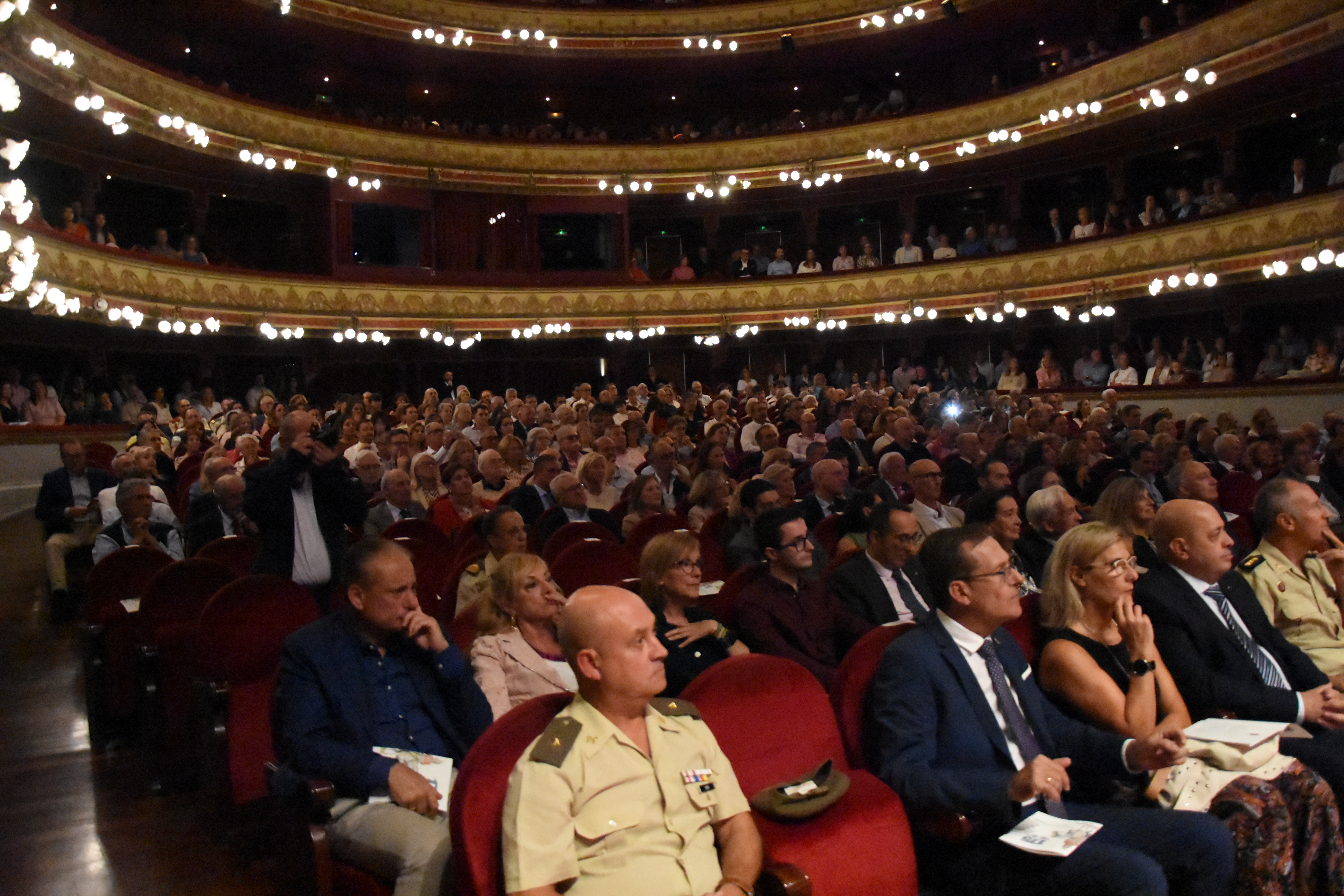 Vista del aforo del Teatro Calderón