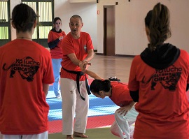 Ejecución de técnias de combate cuerpo a cuerpo