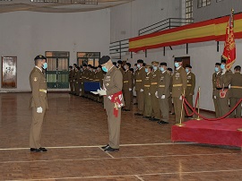 Entrega del premio al capitán distinguido de la Orden Guzmán el Bueno