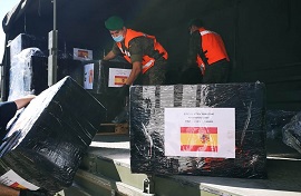 Traslado de material sanitario al ayuntamiento de Lérida