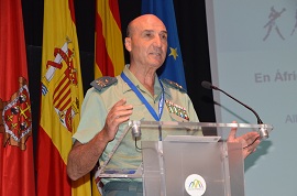 El teniente general Navarrete durante su intervención