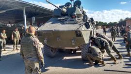 Prueba de conducción-mantenimiento-armamento