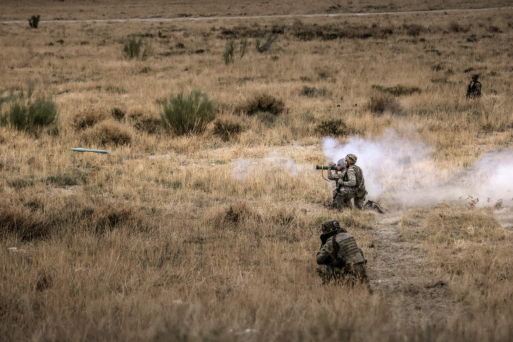 Desembarque de pizarros y asalto de infantería 6