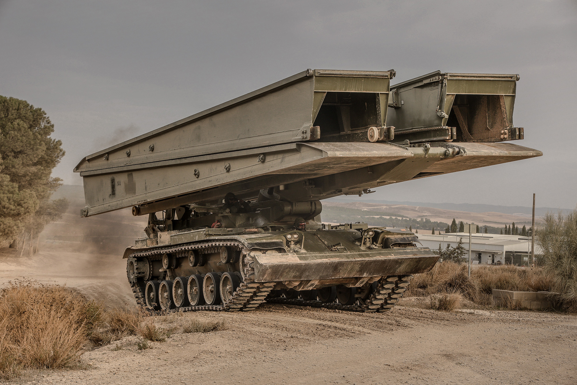 VLP Vehículo lanzapuentes de zapadores