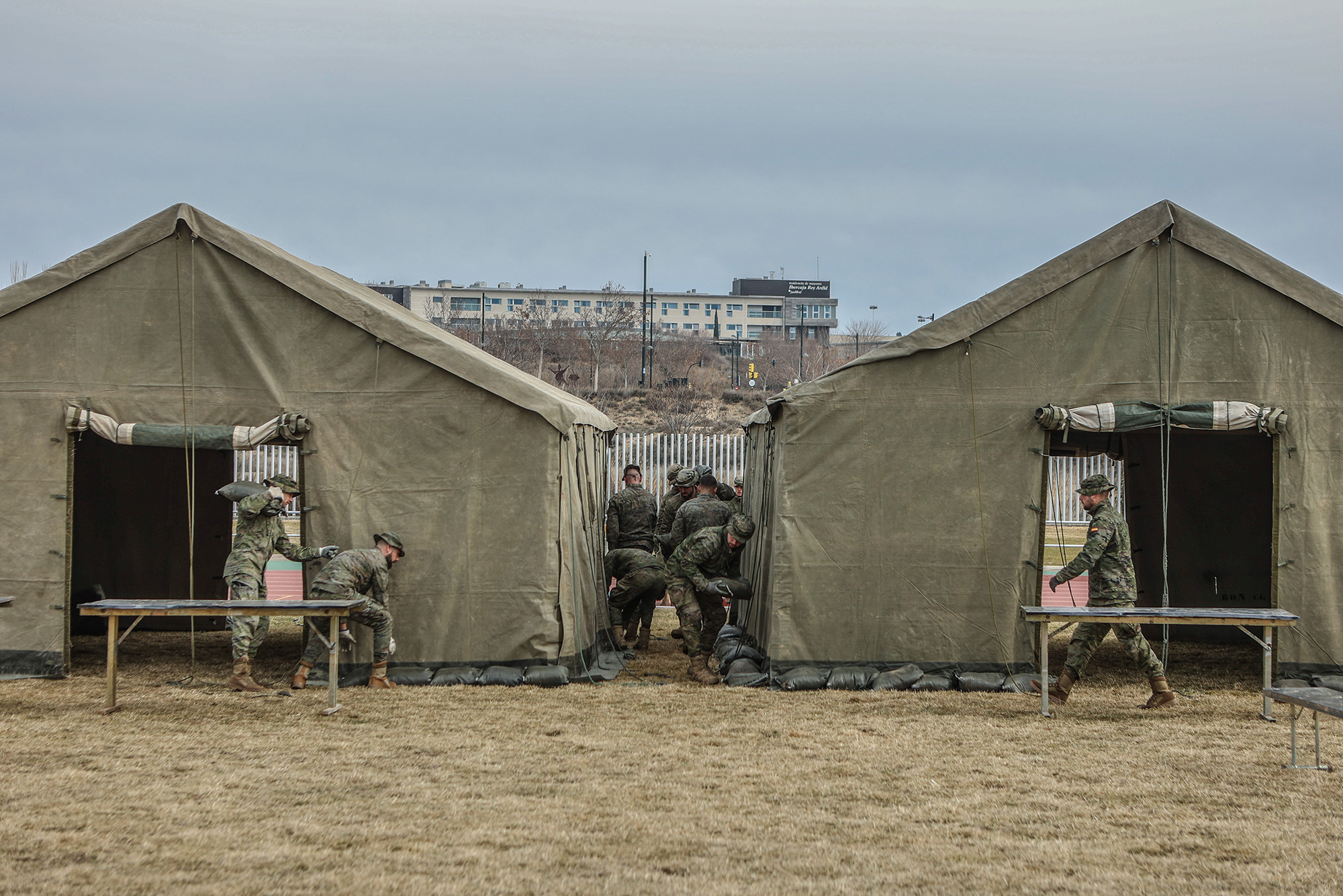Montaje en el Centro Aragonés del Deporte de la XV Carrera del Ebro 1