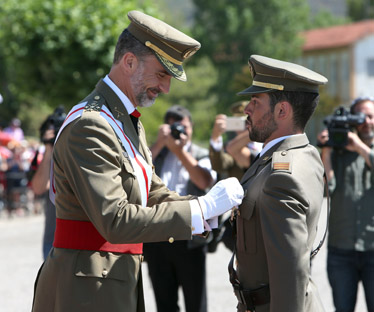 Imposición de condecoración