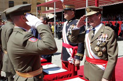 Entrega de Despachos a los Tenientes  AGM 2015