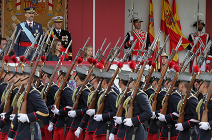 Desfile 12 de octubre 2014
