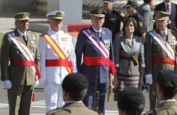 Autoridades asistentes al acto