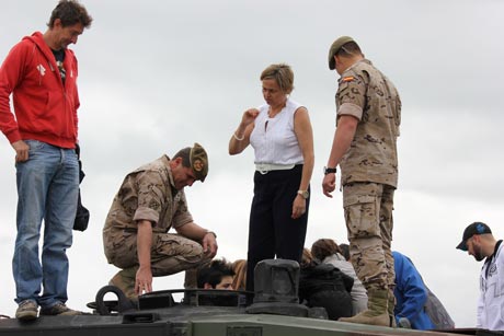 Actos del Día de las Fuerzas Armadas 2012